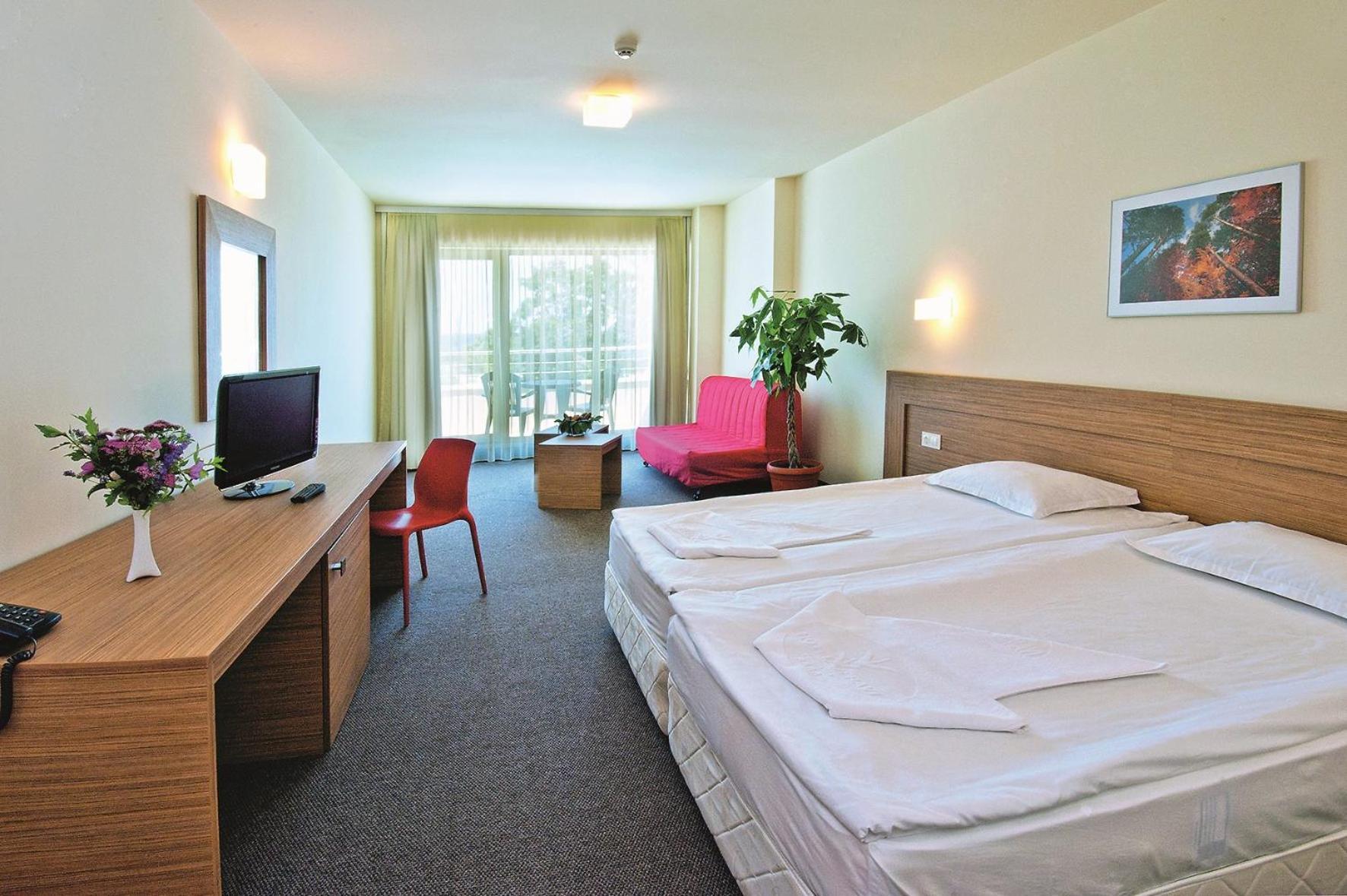 Jeravi Club Hotel Primorsko Eksteriør billede